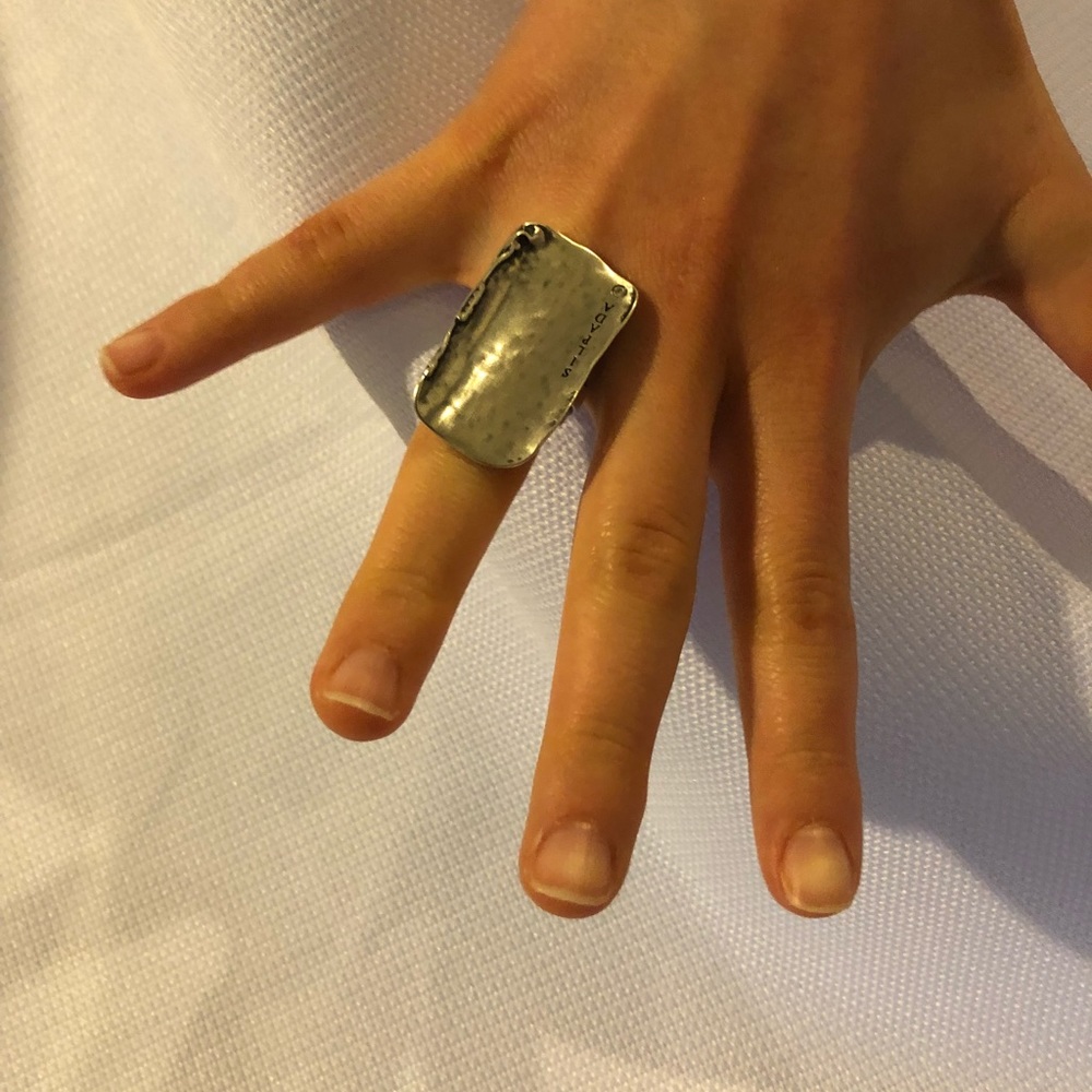 Fashionable silpada ring